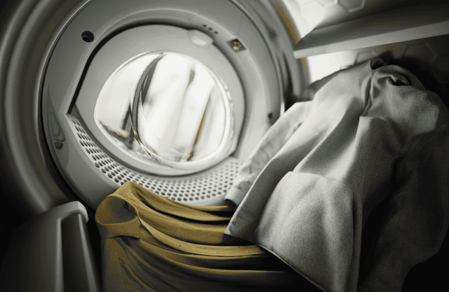 Kleding in de droger